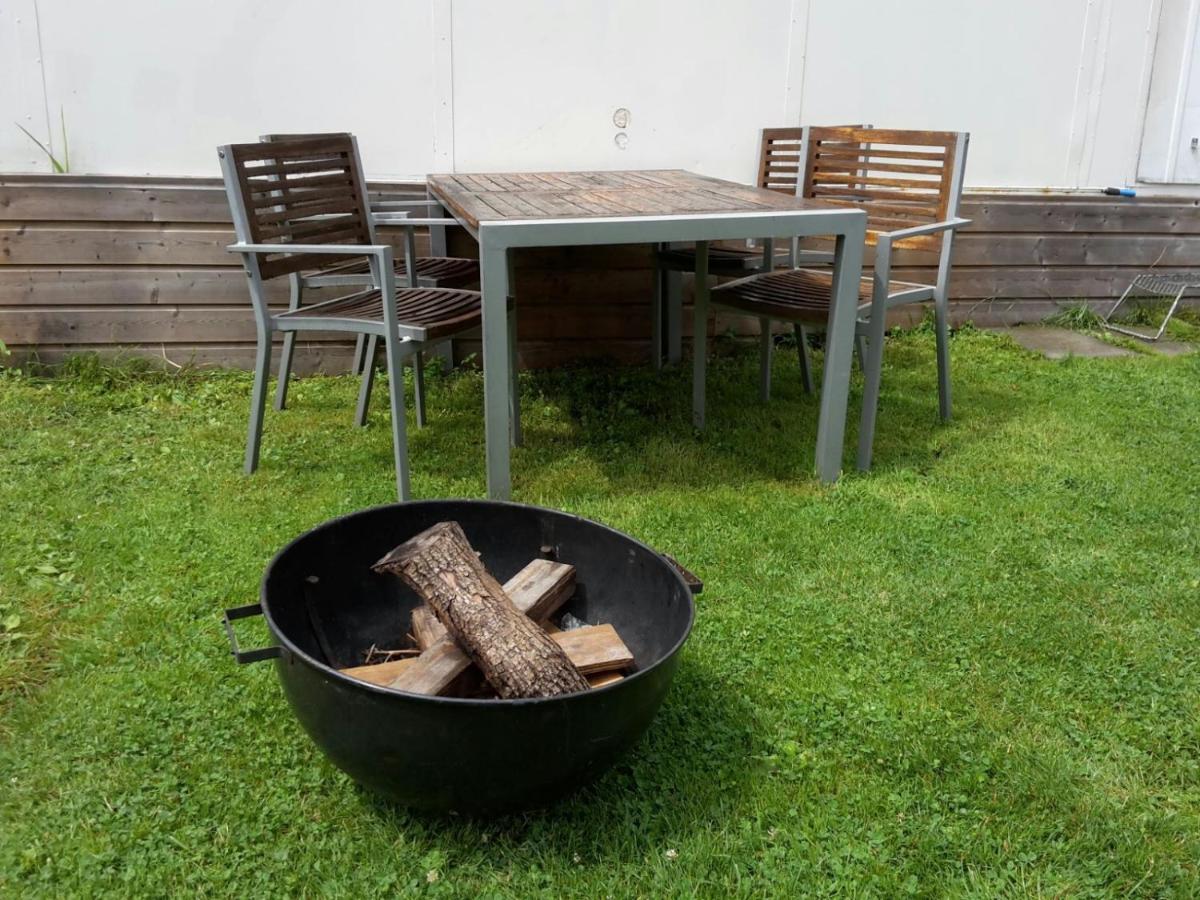 Boathouse Amsterdam With Bikes Bed & Breakfast Exterior photo